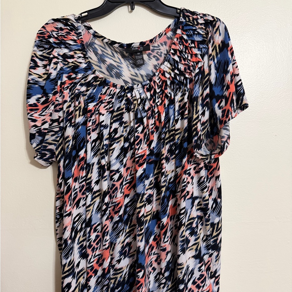 Style & Co. Women's Top in Blue, Pink, and Black Size 3xl